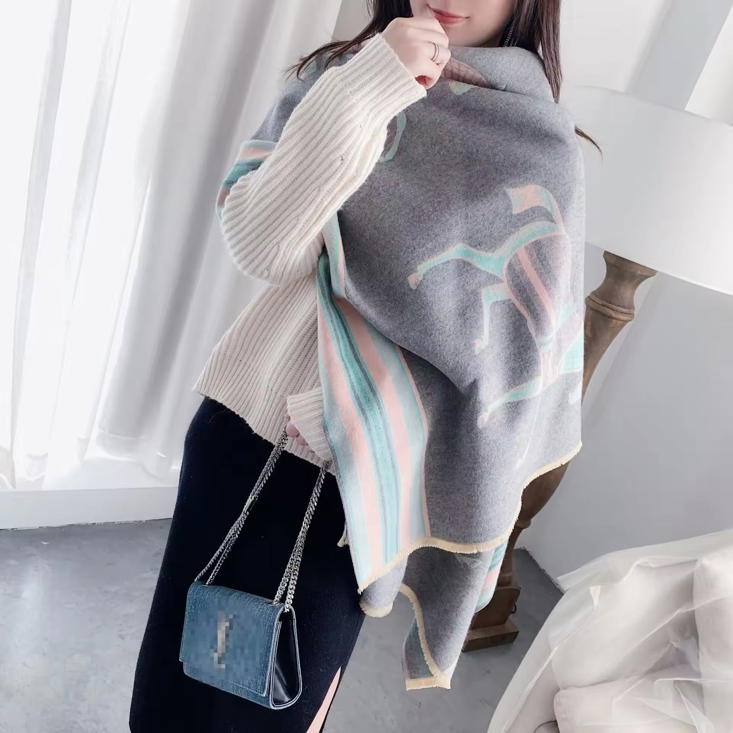 Luxury Women Limited Edition Horse Design Cashmere Touch Scarf - Warm Fringe Shawl