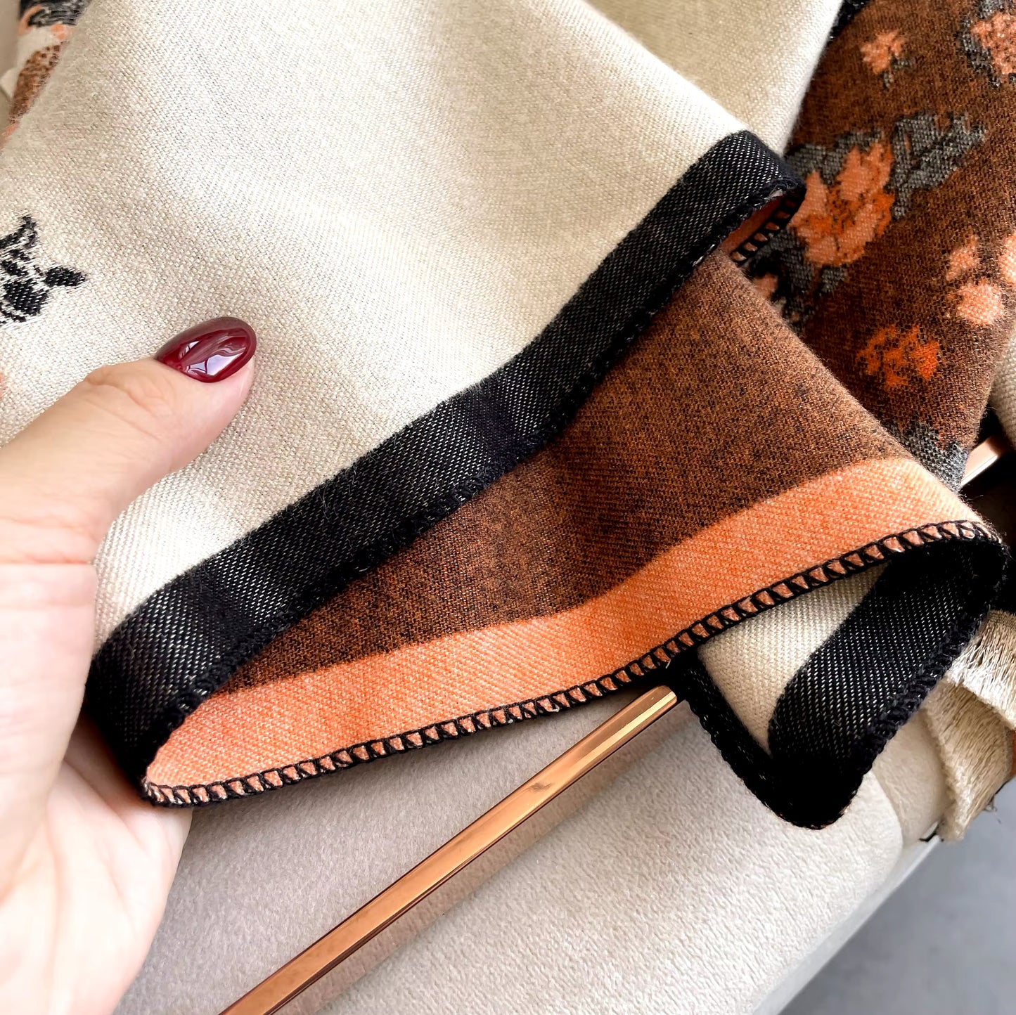 Luxury Women Limited Edition Horse Design  Cashmere Touch Scarf - Warm Fringe Shawl